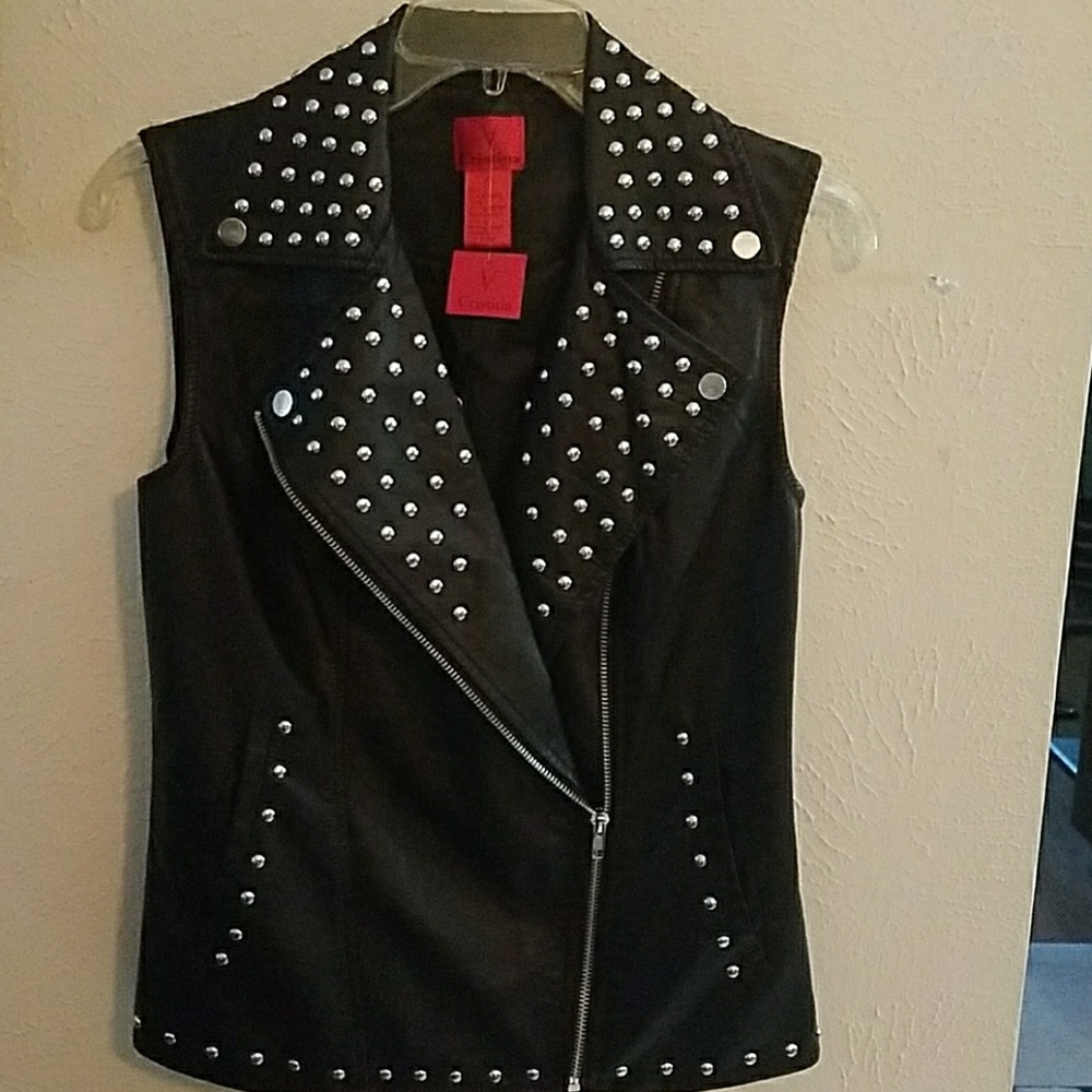 Black vest